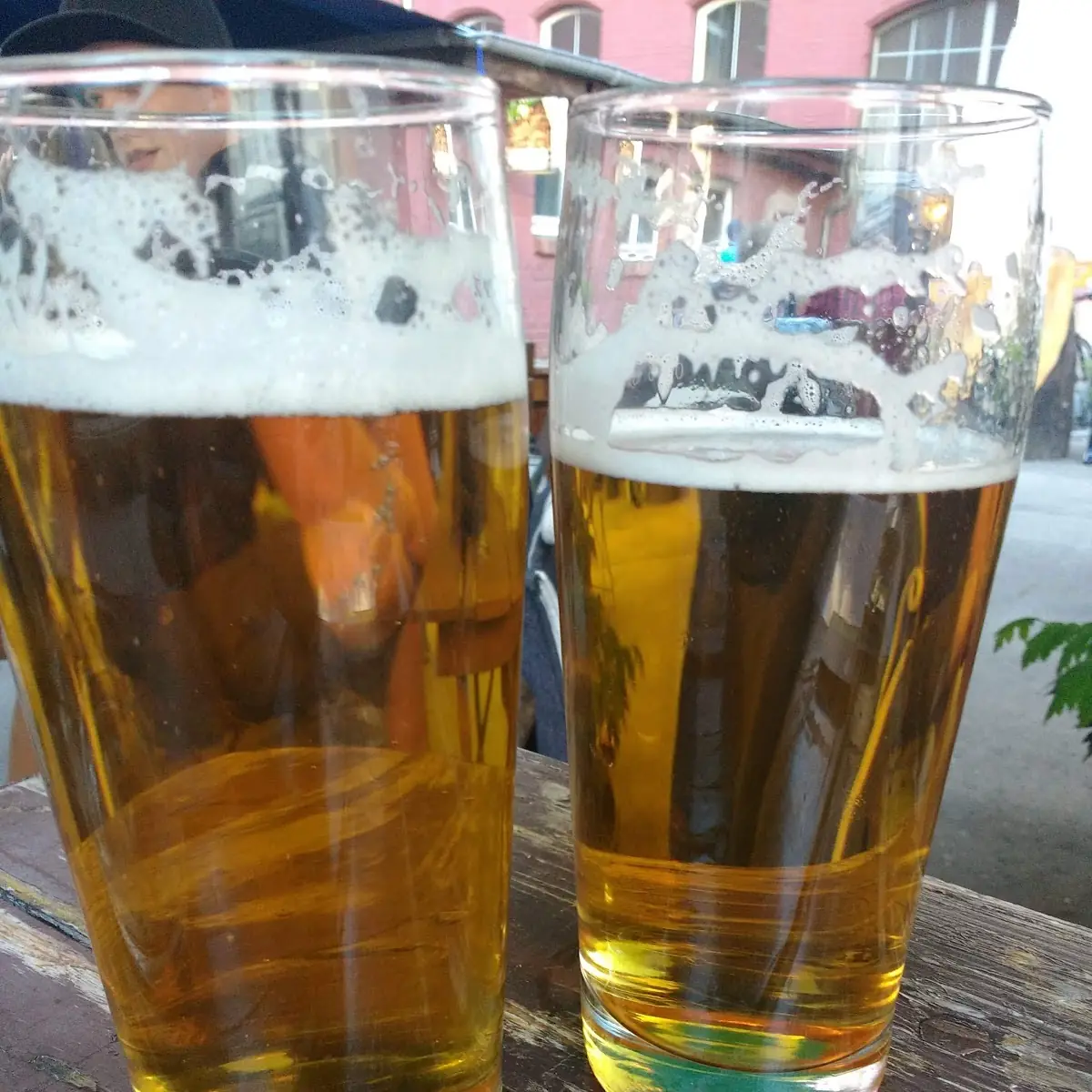 Bier, Nerly Cafe-Restaurant-Bar