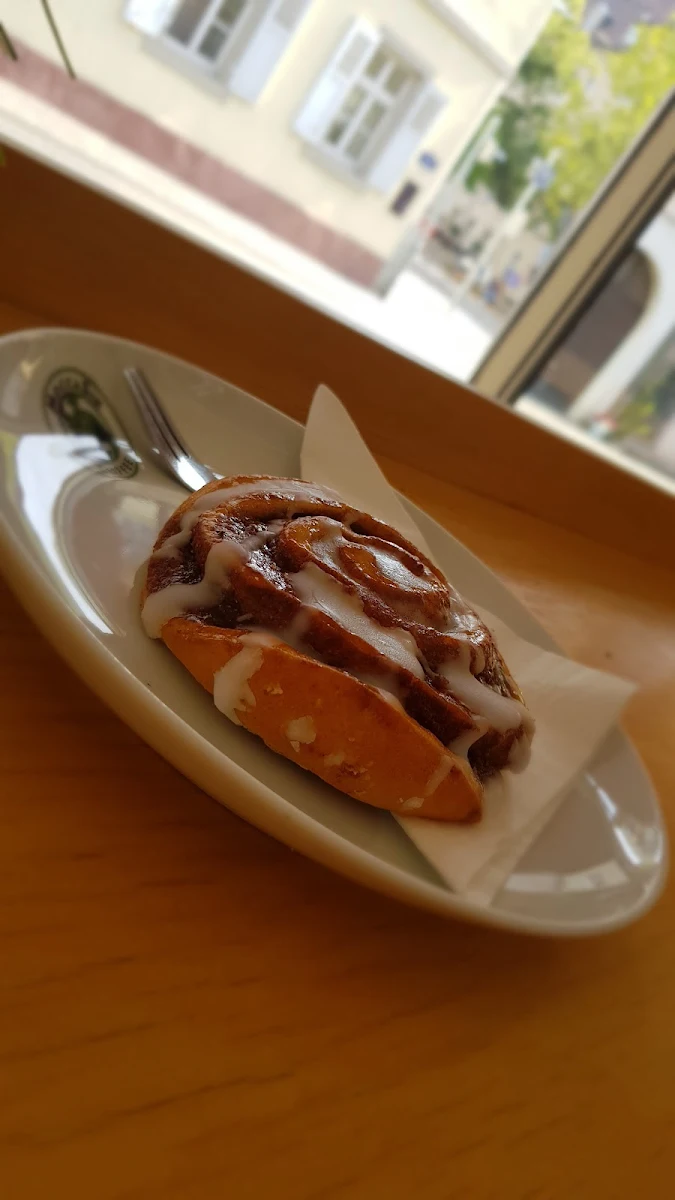 Cinnamon Roll