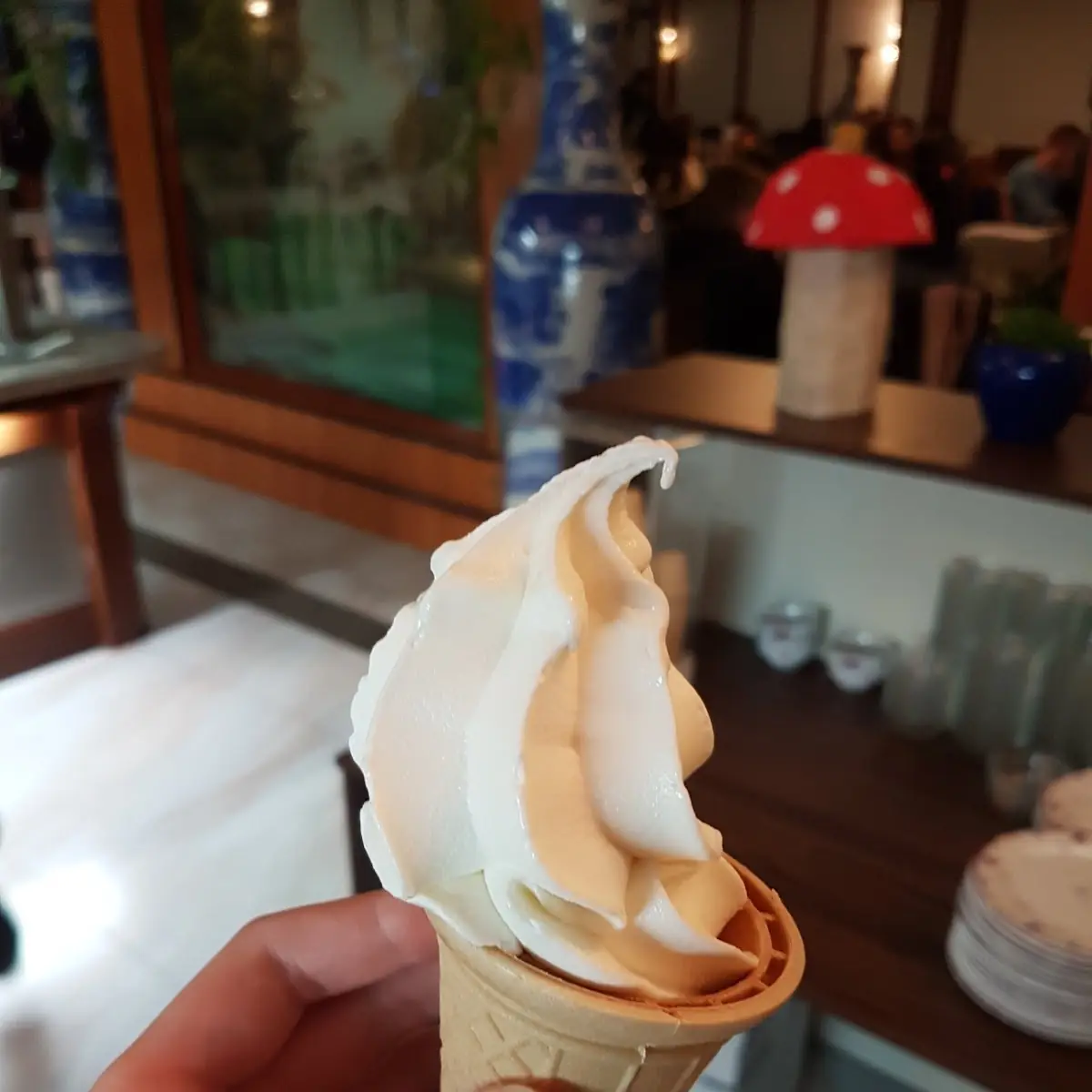 Eis, Happy Garden Buffet World GmbH