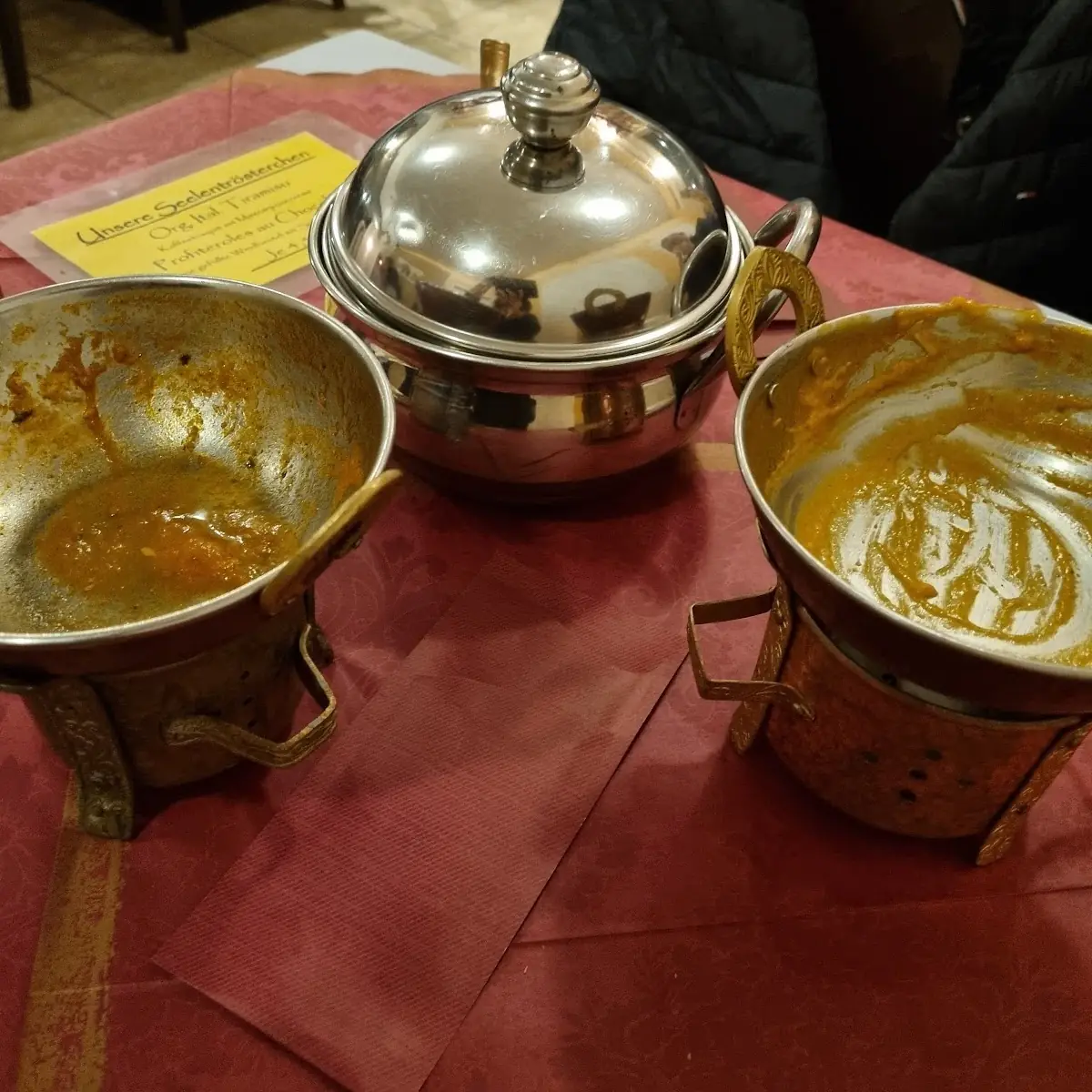 Highlights, Restaurant Dhillon