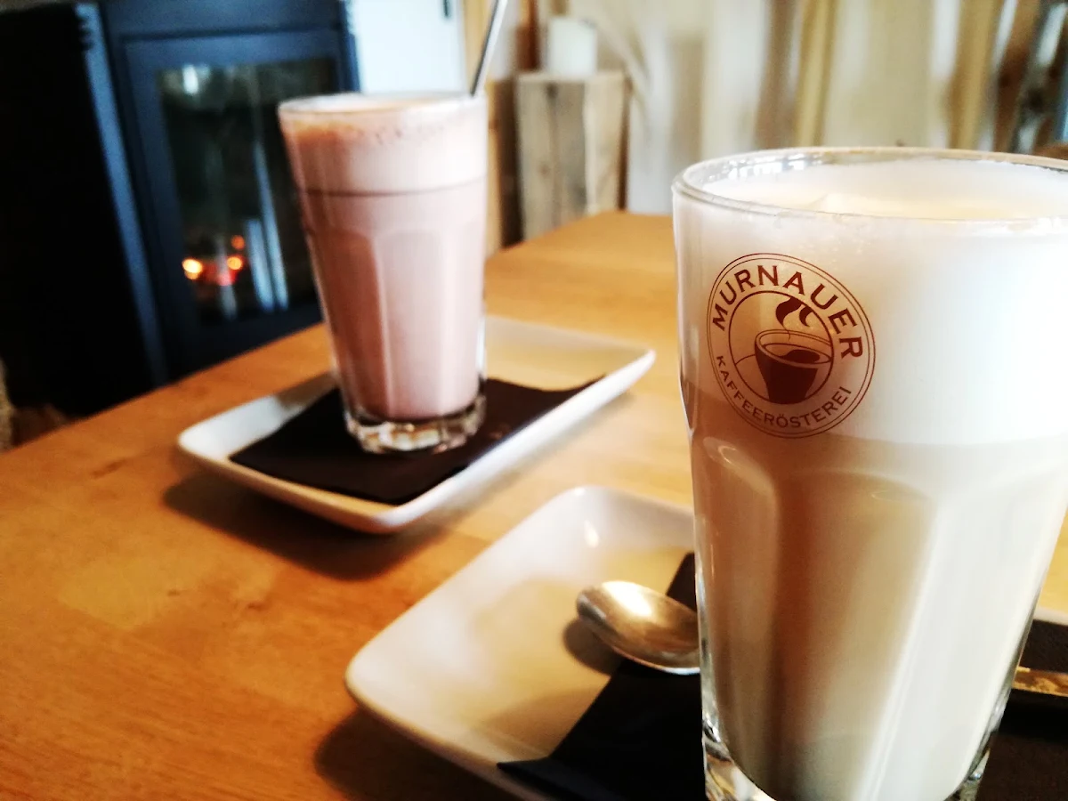 Latte Macchiato, ASTWERK