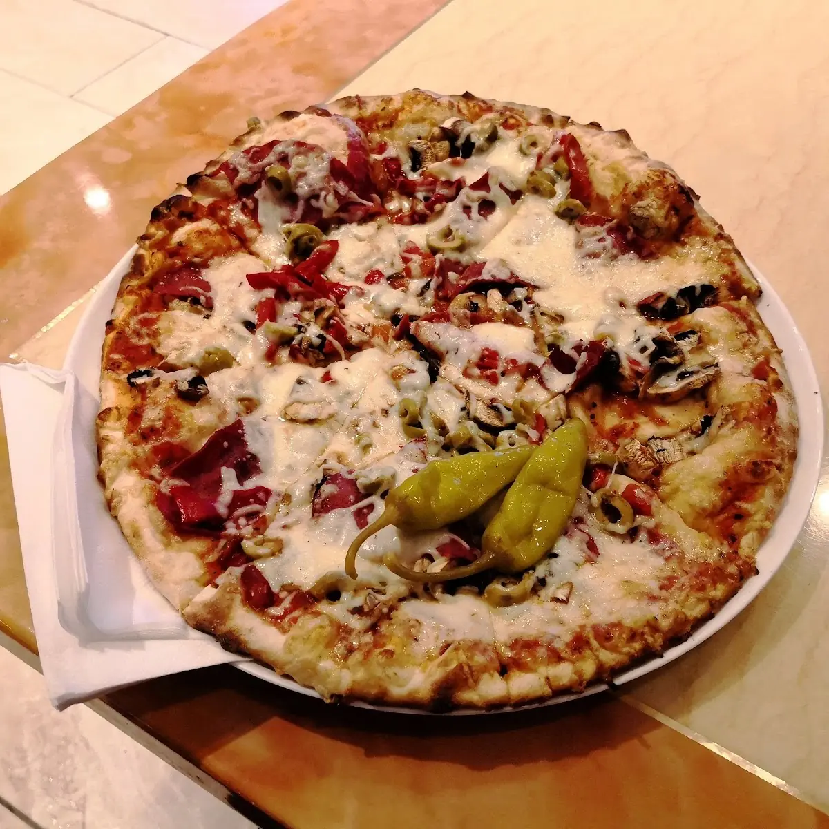 Highlights, Efes Kebab und Pizza Haus