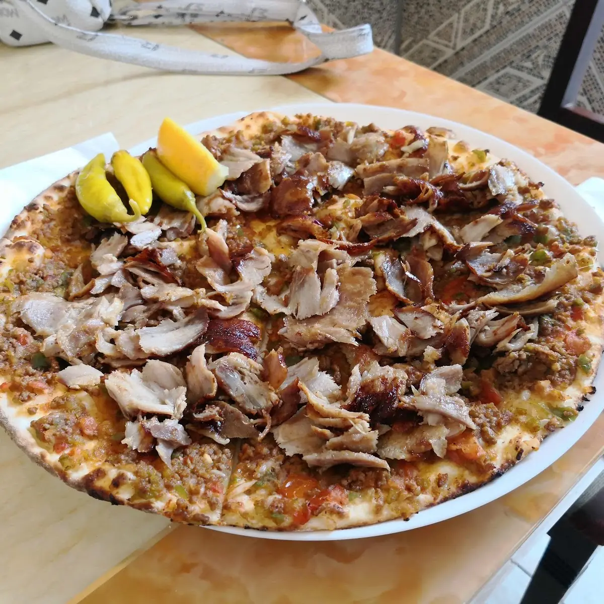 Highlights, Efes Kebab und Pizza Haus