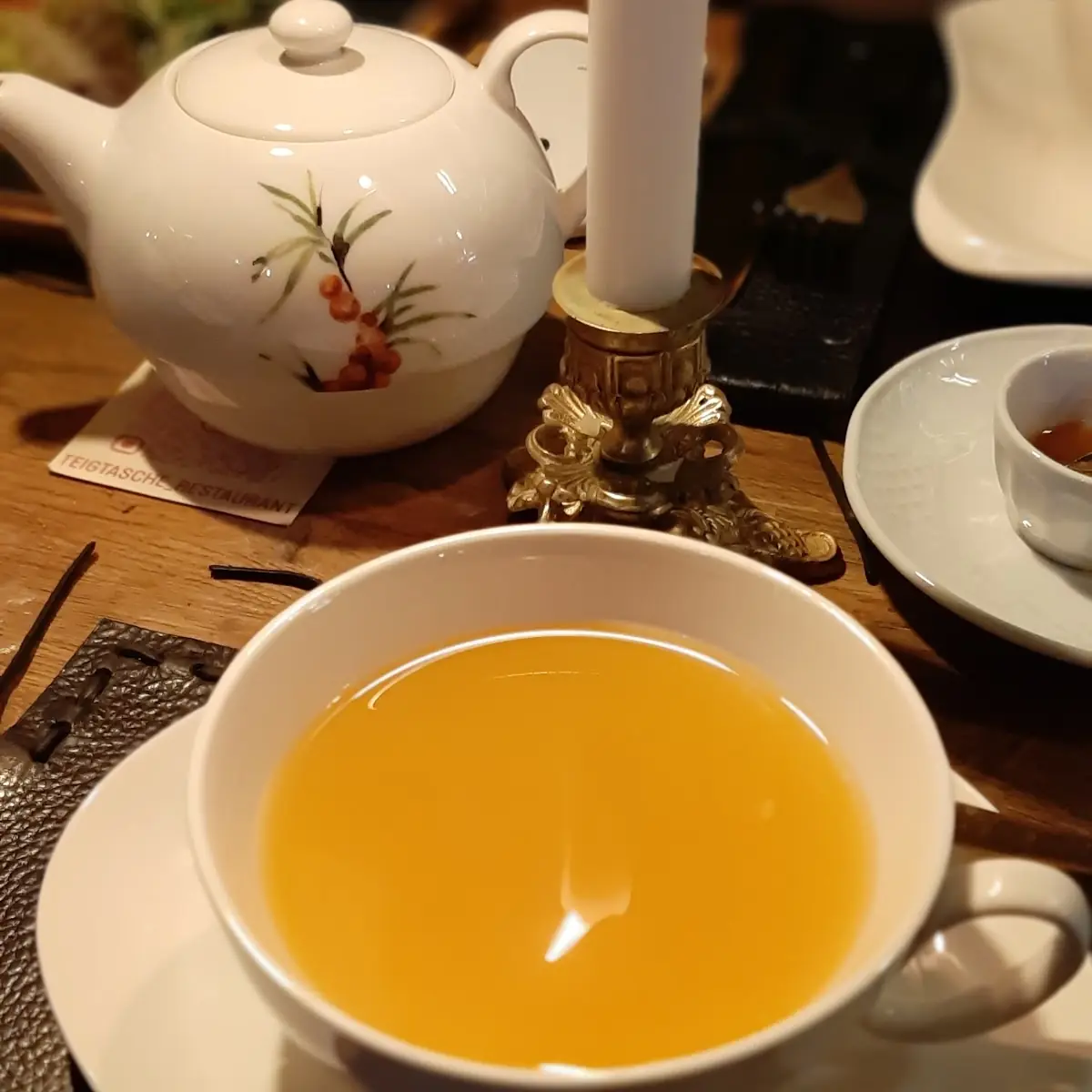 Sanddorn Tee, Restaurant Teigtasche