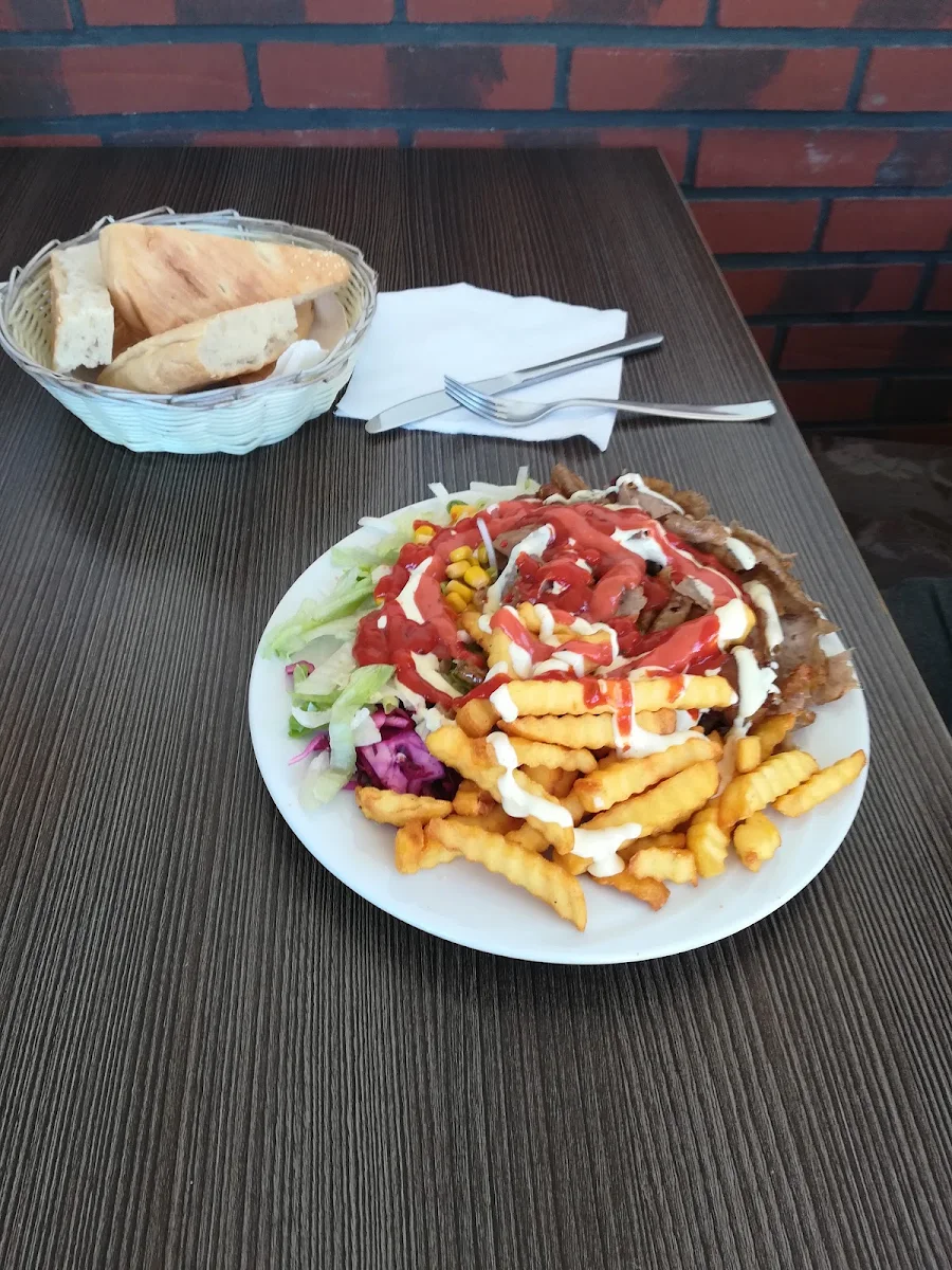Dönner, Kaiser Pizza
