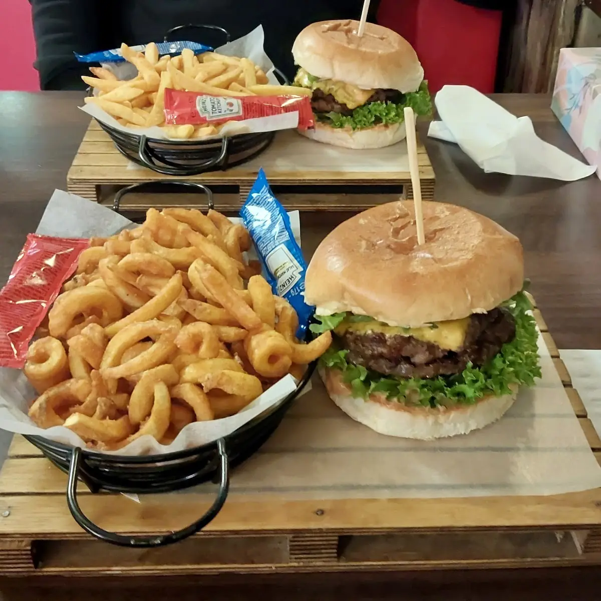 2 Cheeseburger
