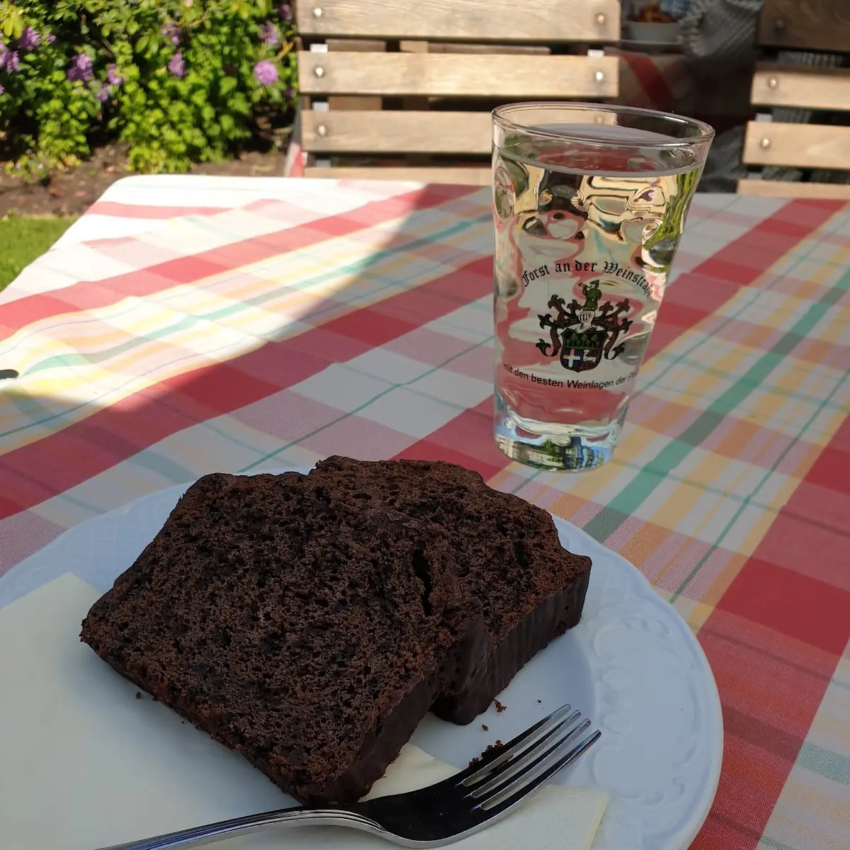 Rotweinkuchen