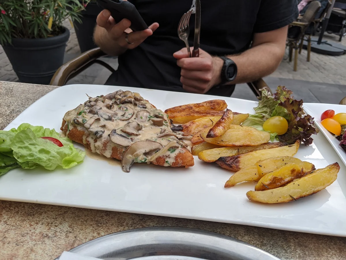 Schnitzel, Eiscafe Amalfi