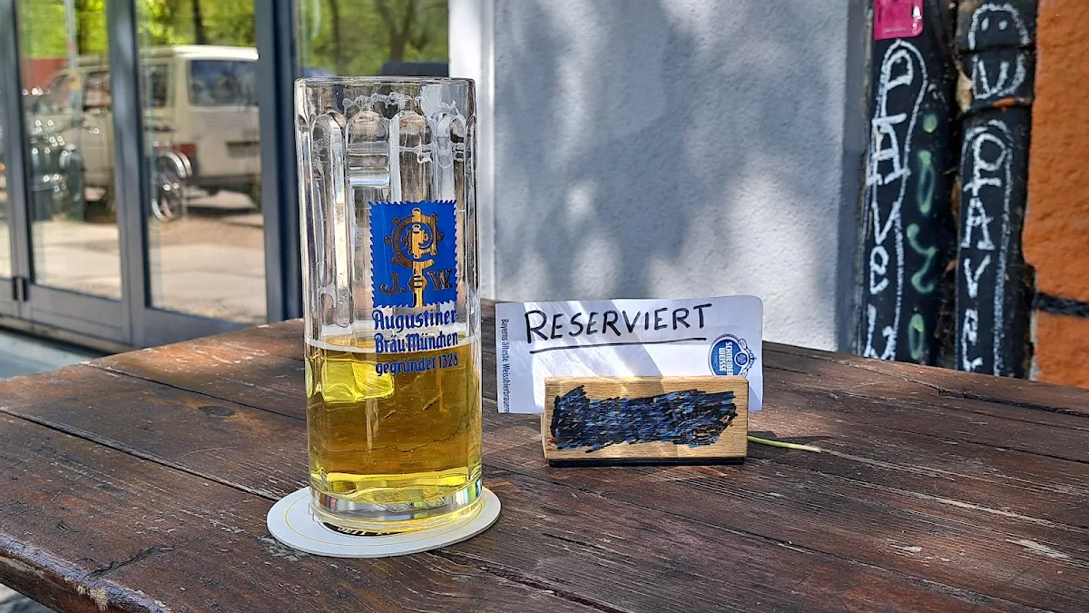 Augustiner Hell