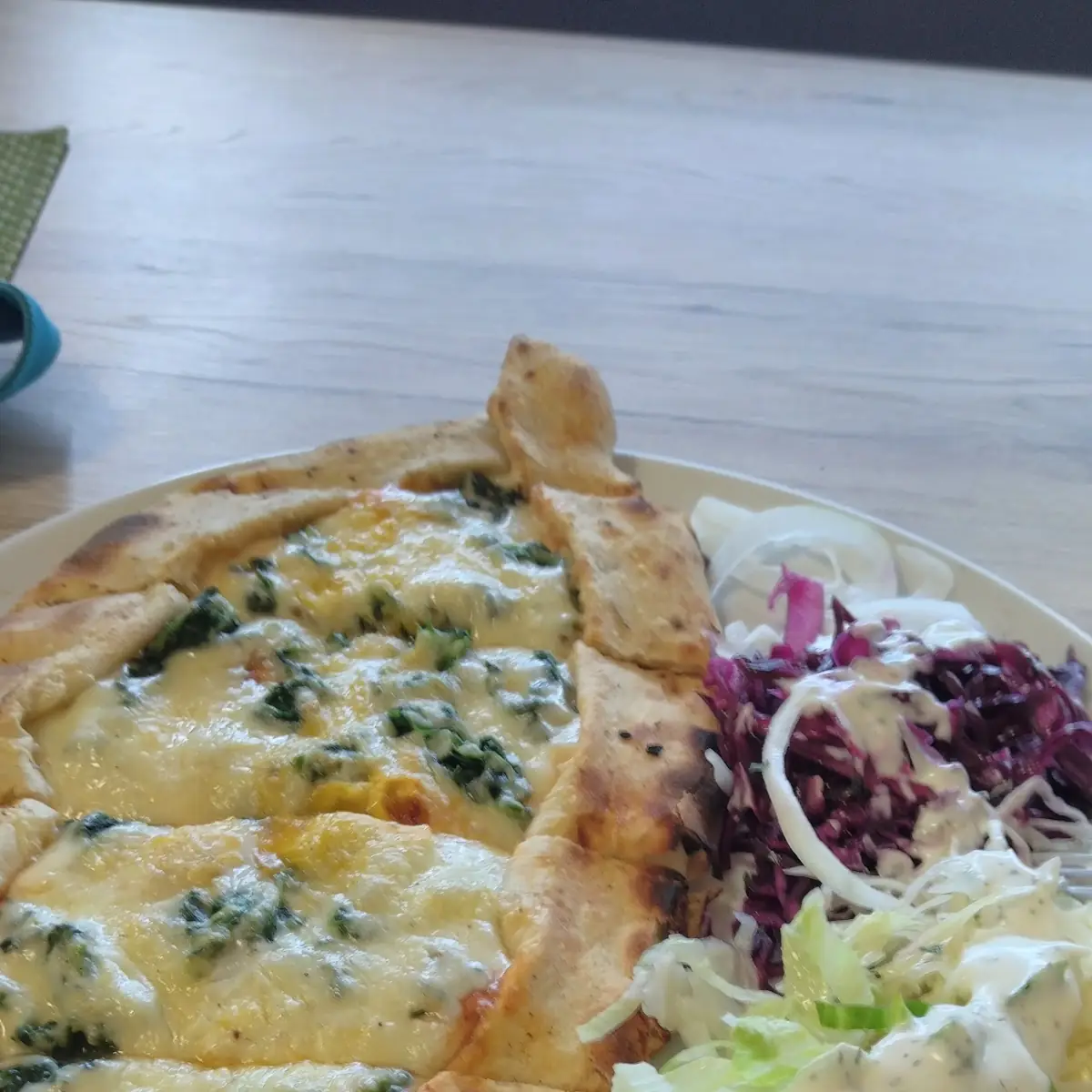 Pide, Bone Ma Rochlitz