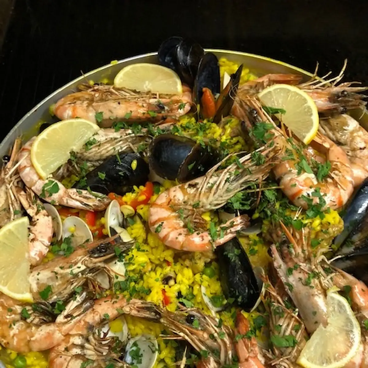 Paella, „Zum Emscherhusaren“ vorm. Der Emscherhusar)
