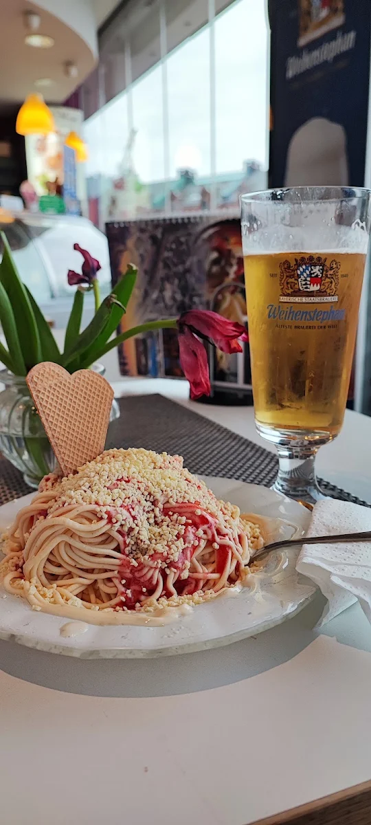 Spaghetti Eis
