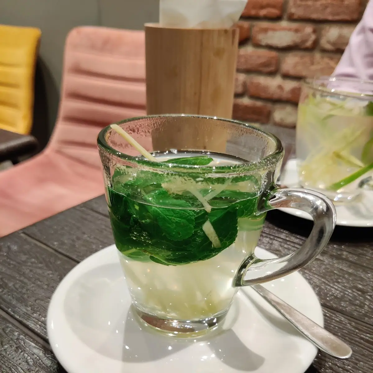 Minztee, To1980 Vegan - Pempelfort Düsseldorf