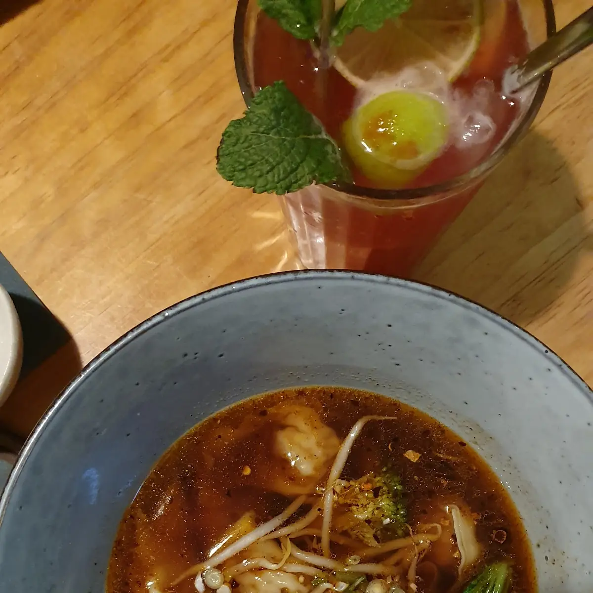 Maultaschen, Bai Lu Noodles