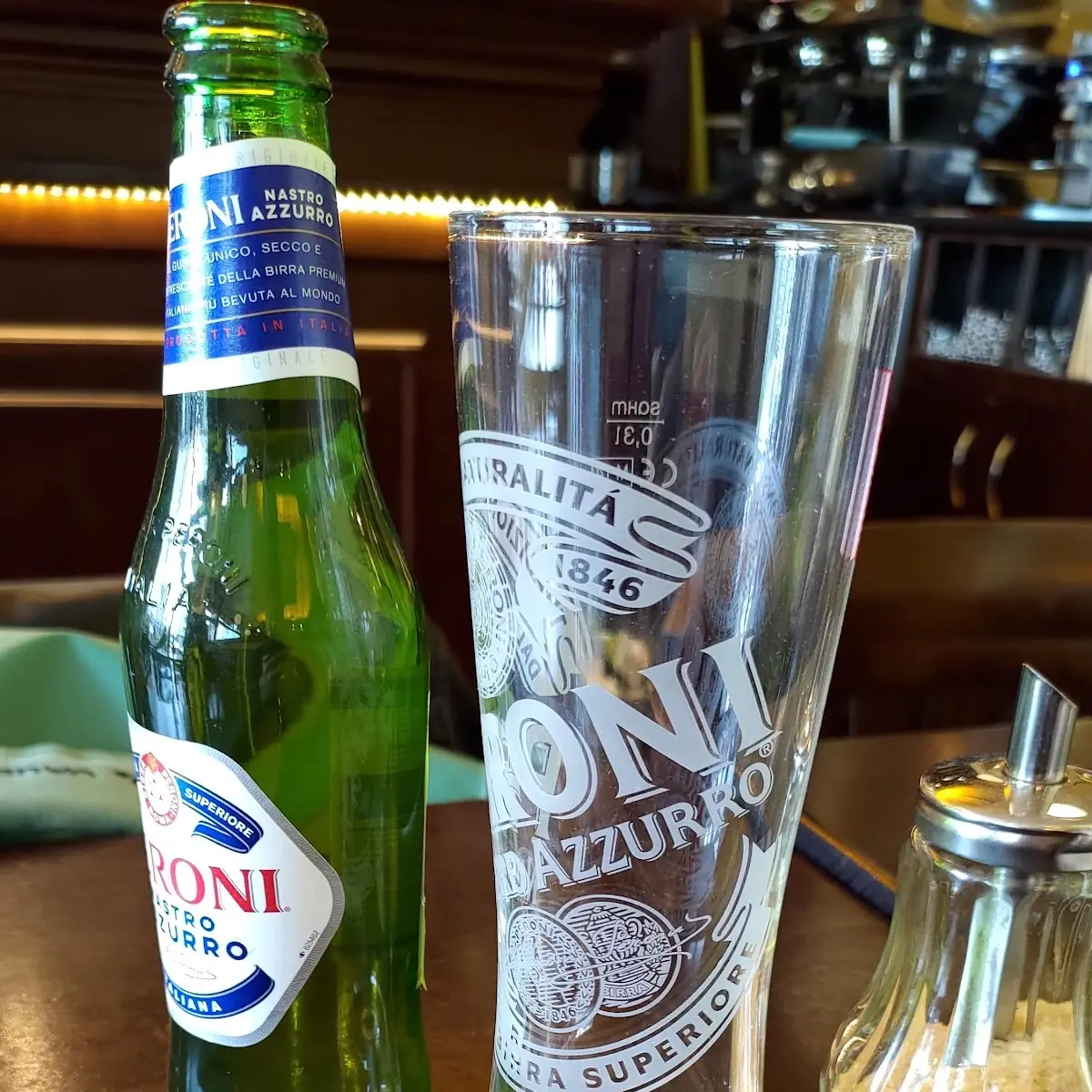 Peroni Bier, Philine Boulangerie Française