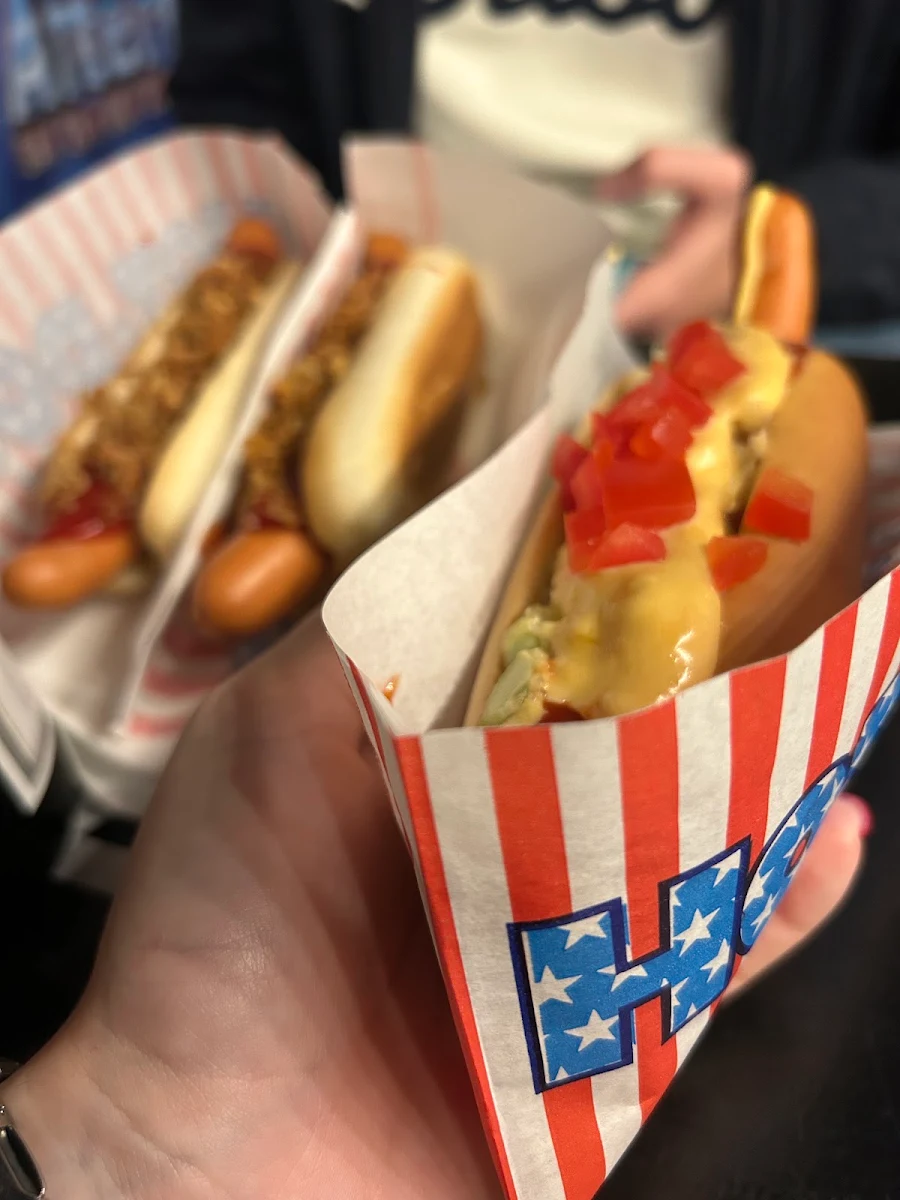 Highlights, Fresh'n Fast Hot Dog