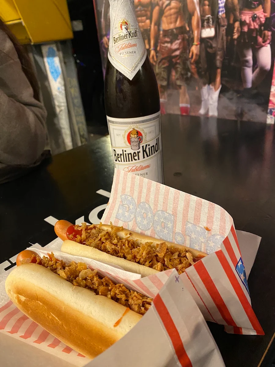 Highlights, Fresh'n Fast Hot Dog