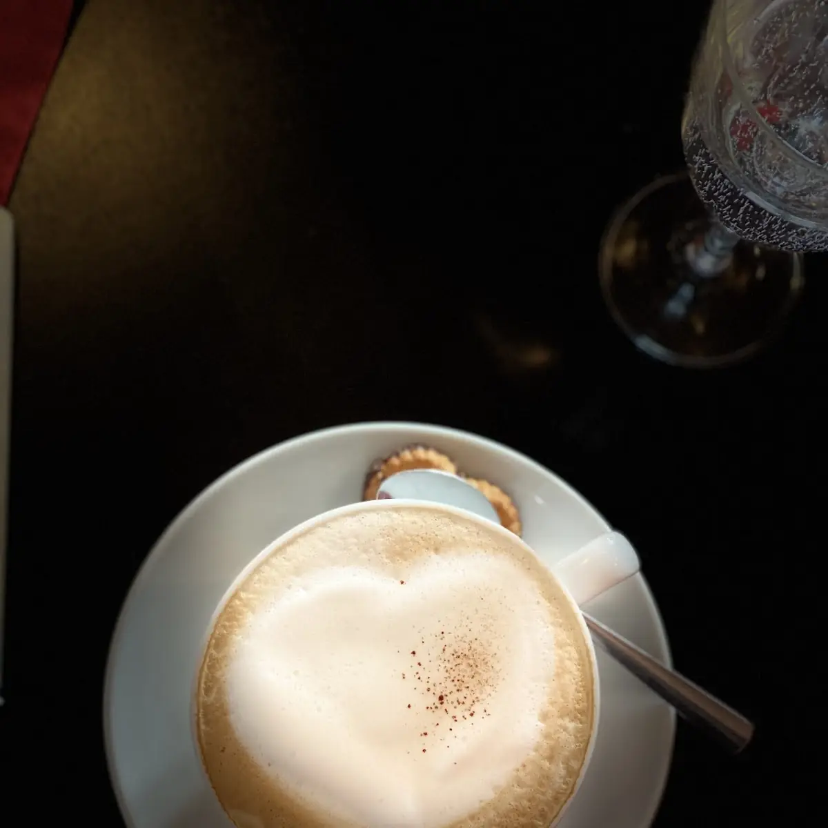 Highlights, Café Klatsch