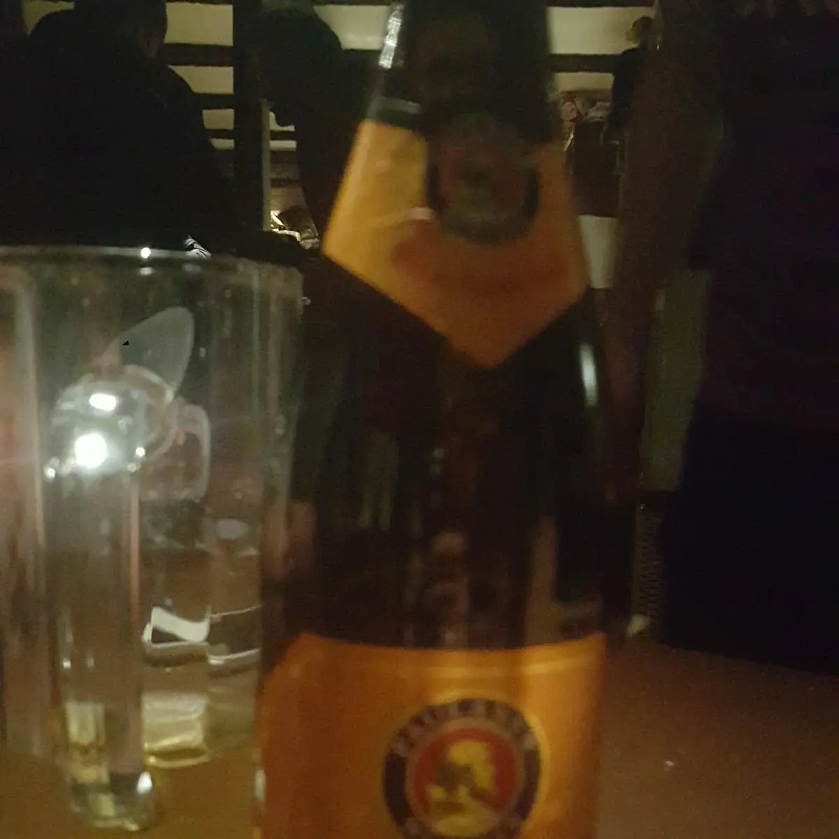 Highlights, Gasthaus Neue Welt "Aris"