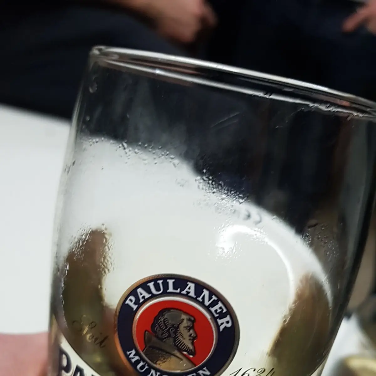 Highlights, Gasthaus Neue Welt "Aris"
