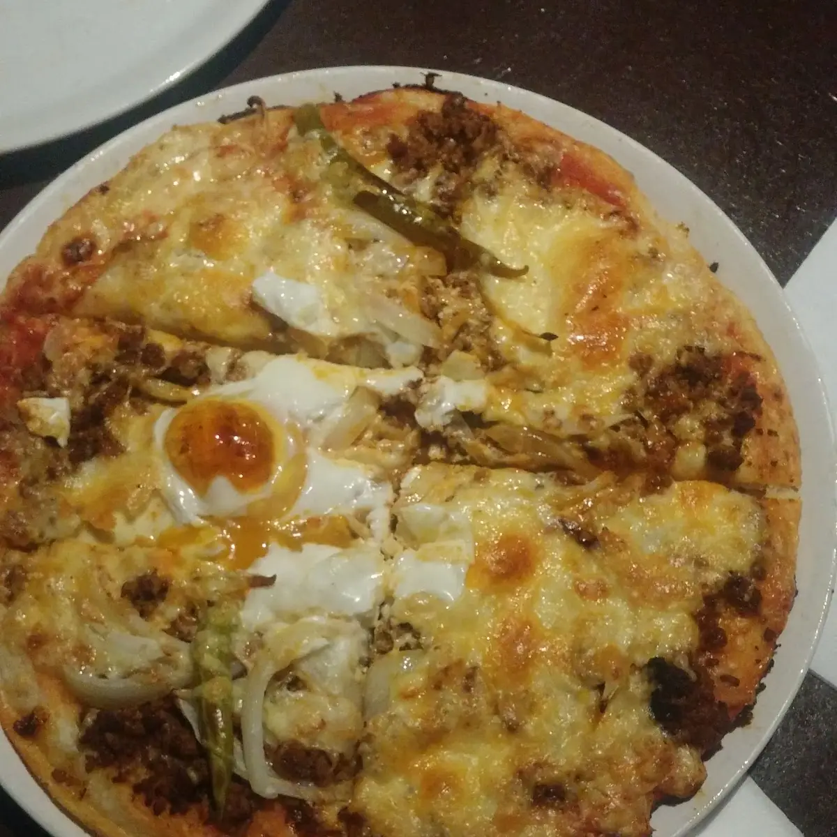 Highlights, Gasthaus Neue Welt "Aris"