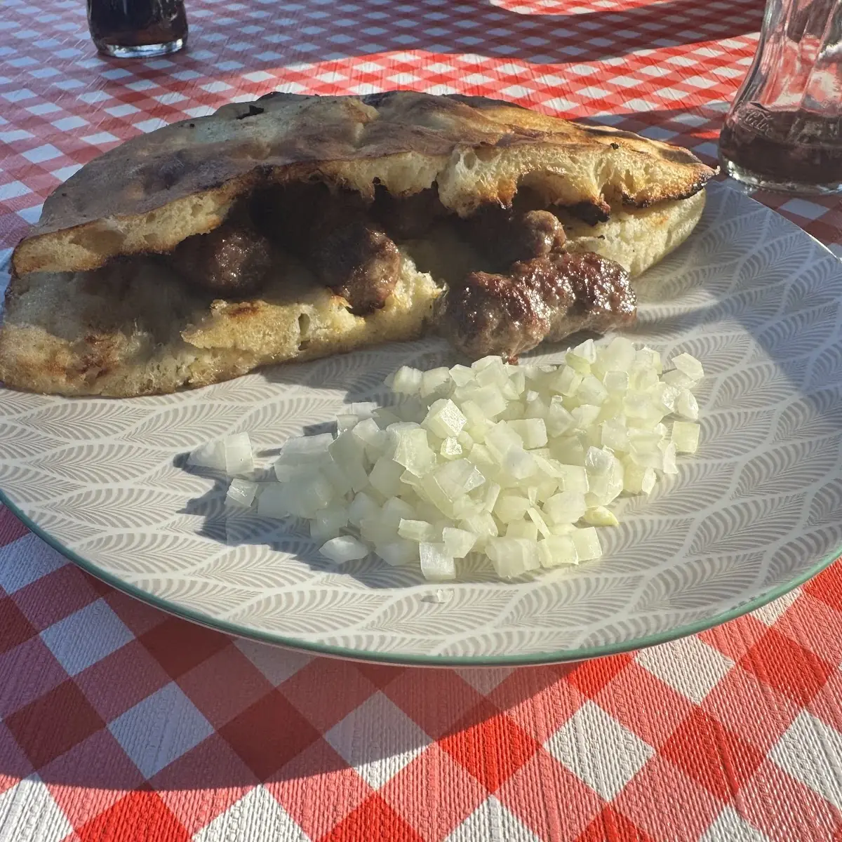 Ćevapi, A&M BALKAN GRILL