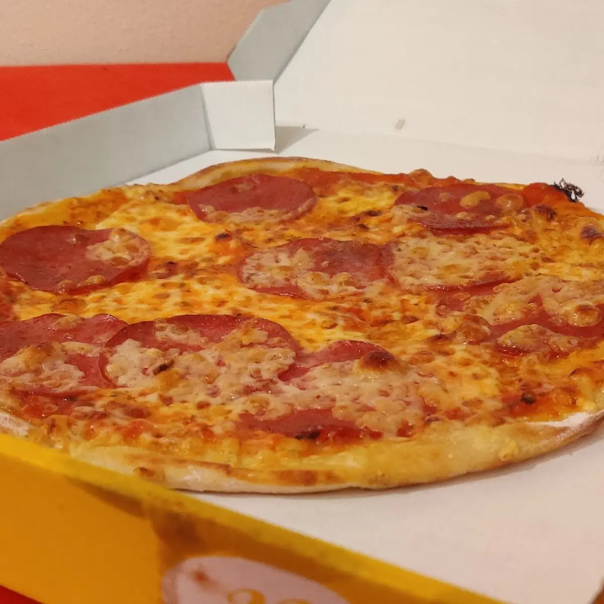 Highlights, Pizza Ramirez