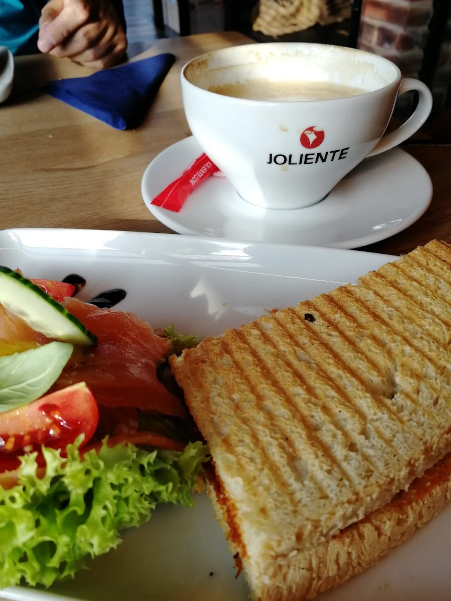 Panini, Joliente Kaffeerösterei