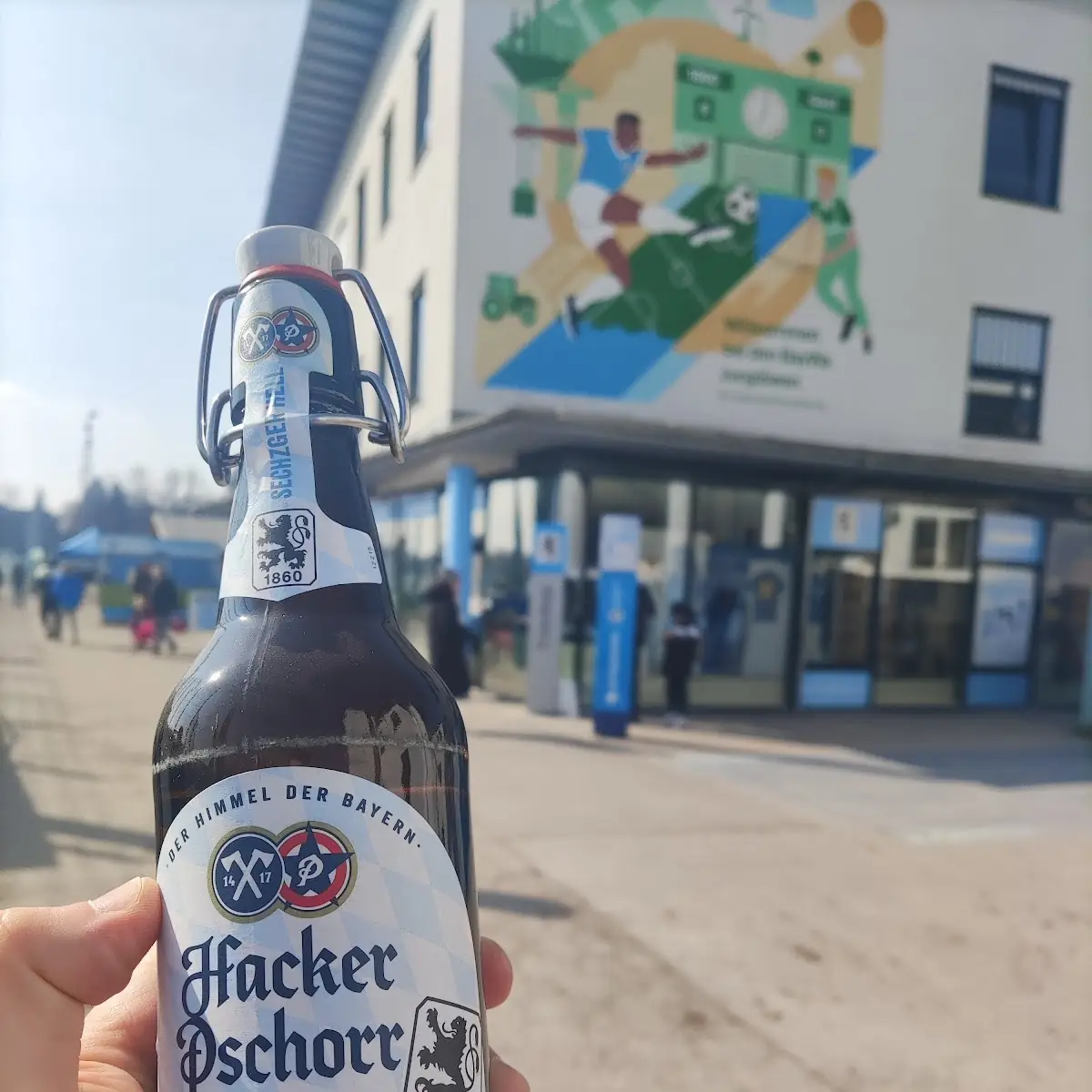 Helles, Löwenstüberl