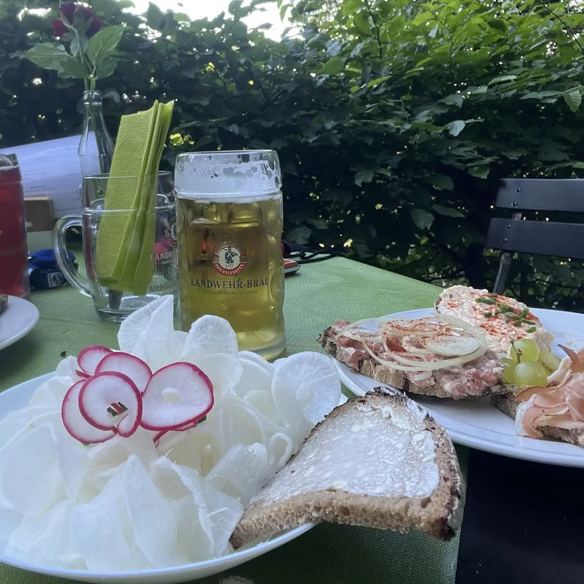 Highlights, Langskeller