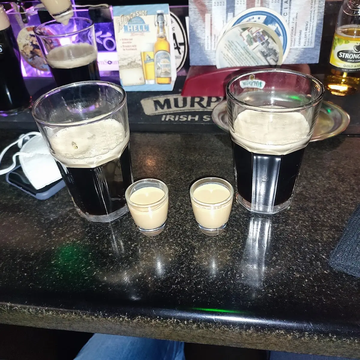 Highlights, Flyer Pub