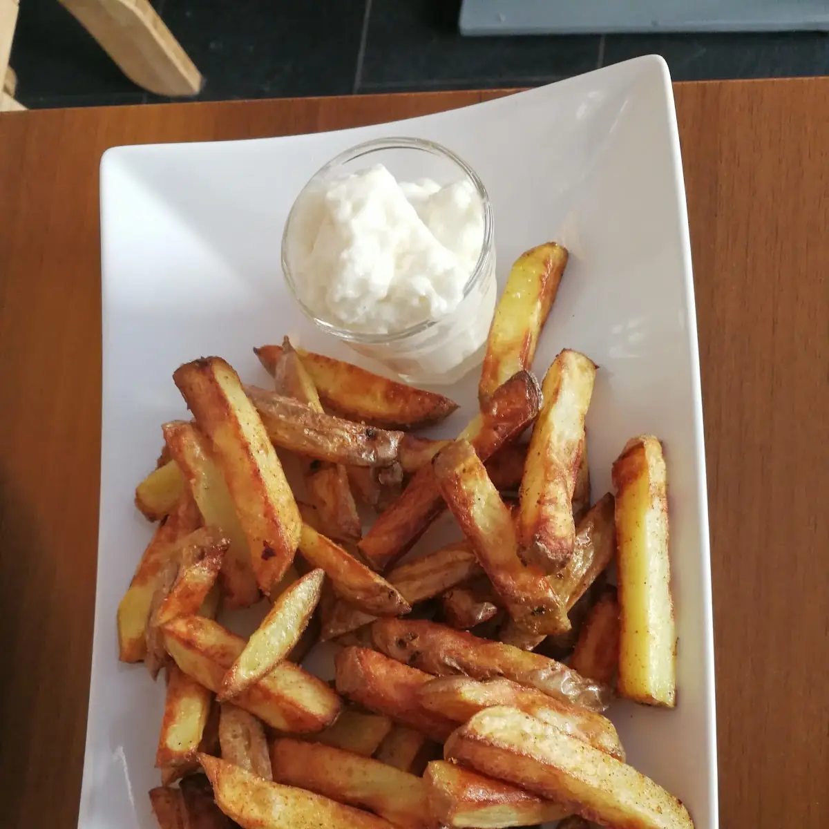Portion Pommes, Katzentempel München