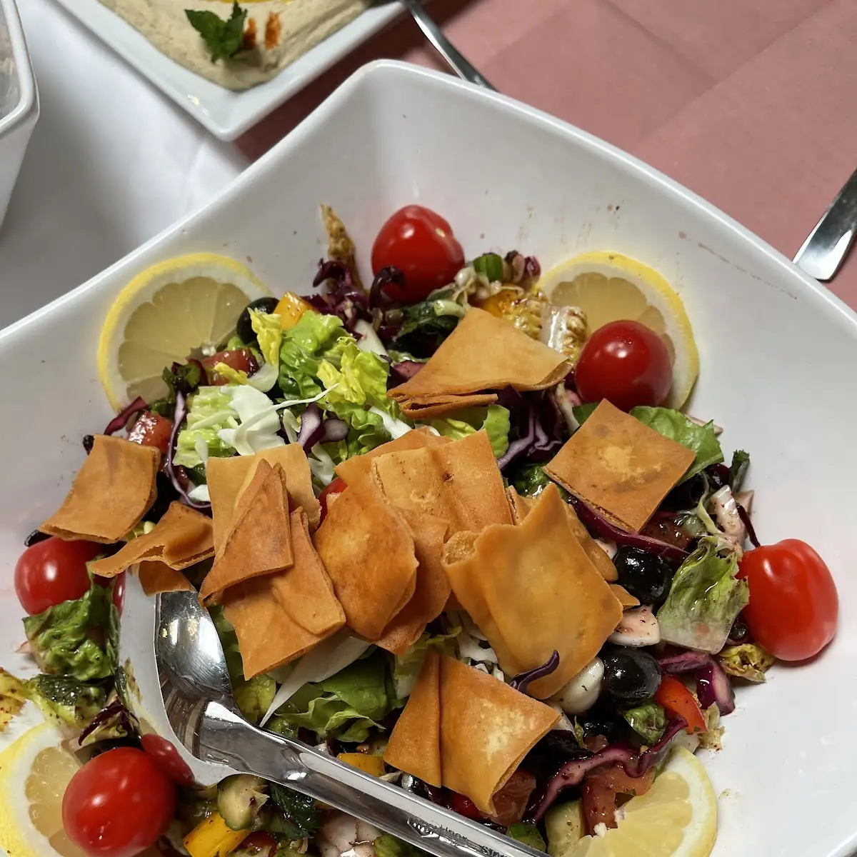 Fattousch, Nay Restaurant