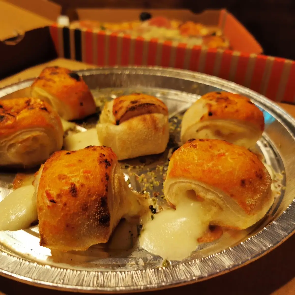 Pizzabrötchen Mozzarella, Made in italy - Neapolitanische Pizza
