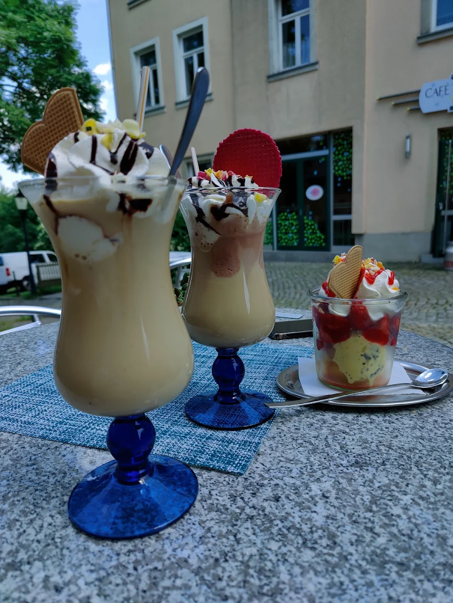Eiskaffee, Café Eisbär
