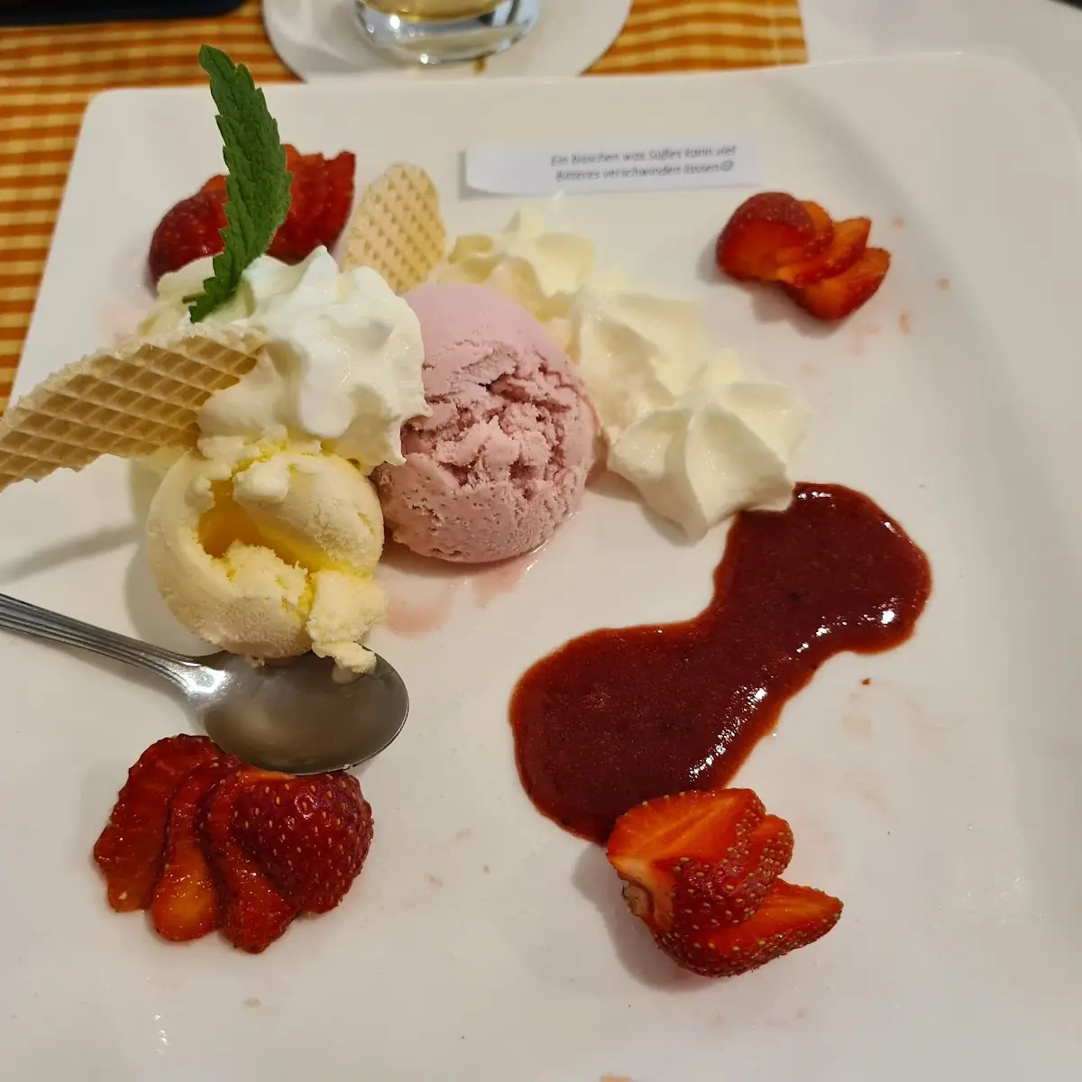 Gemischtes Eis
