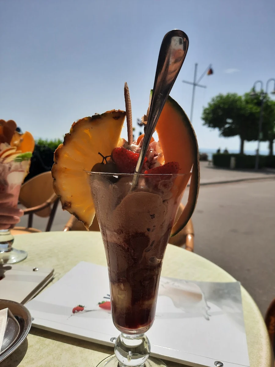 Früchtebecher