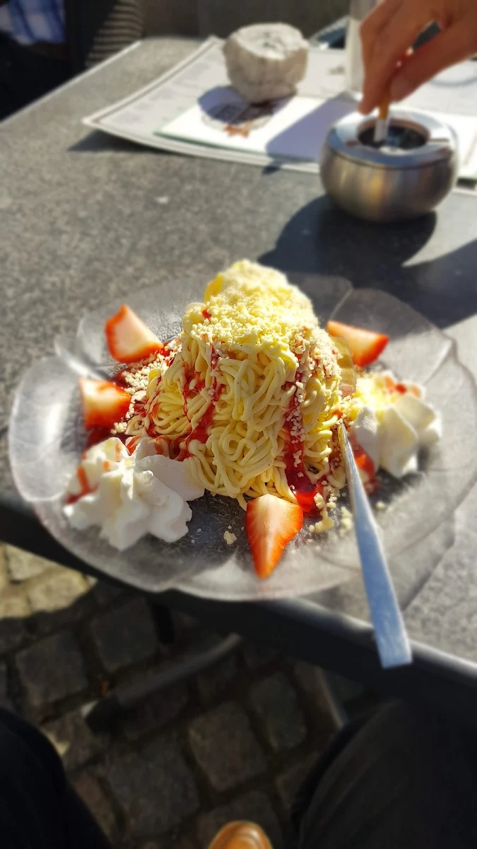 Spaghetti Eis