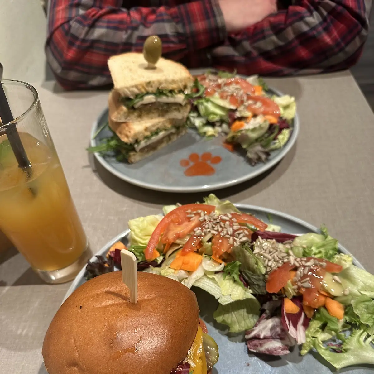 Cheezeburger