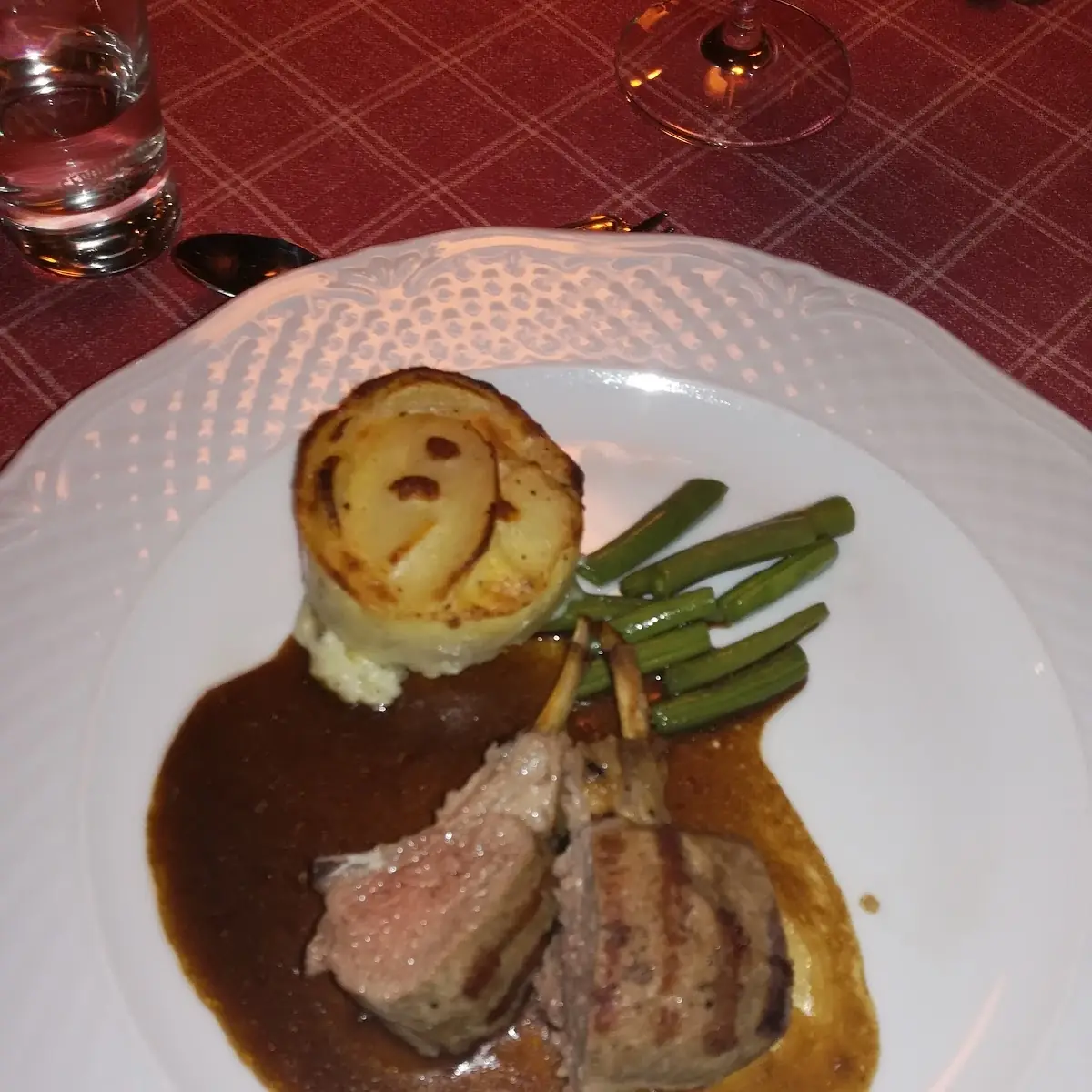 Lammfleisch, Gasthaus Landgraf