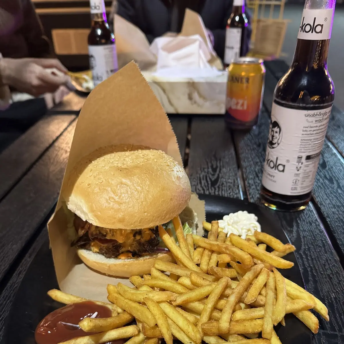Highlights, VUR Burger🍔