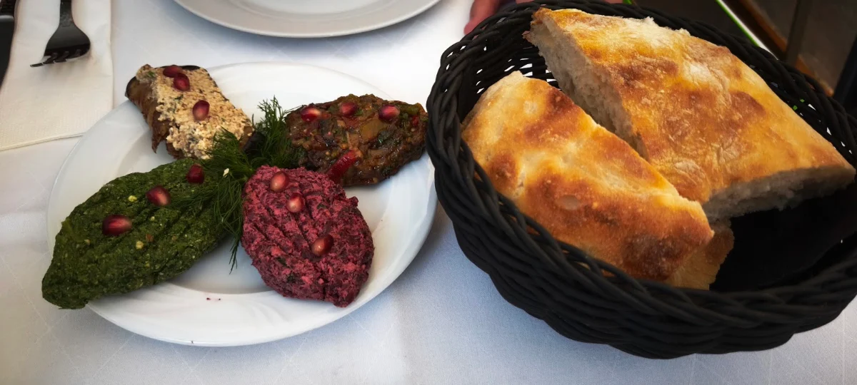 Lobiani Tobiani Vegan