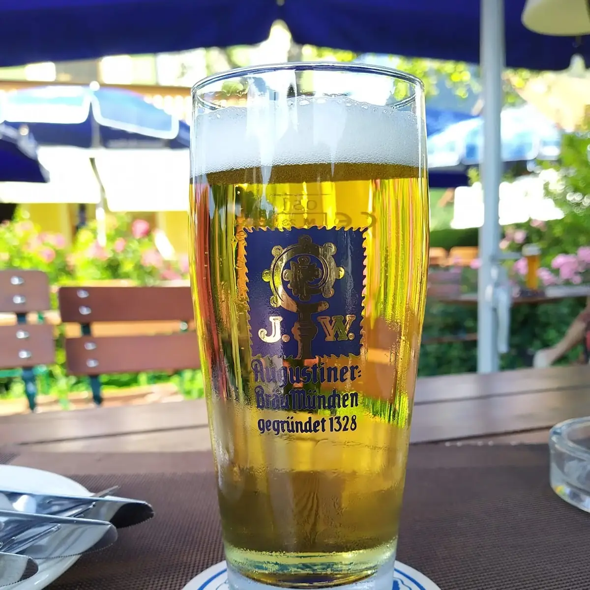 Augustiner Hell
