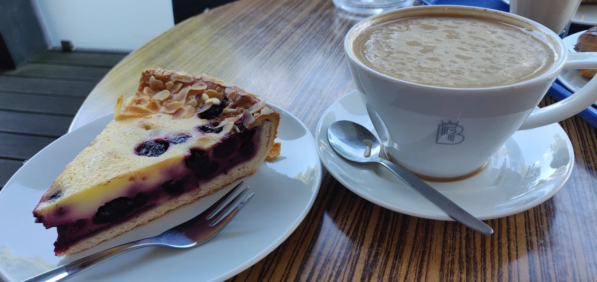Cheese Cake Slice Cherry
