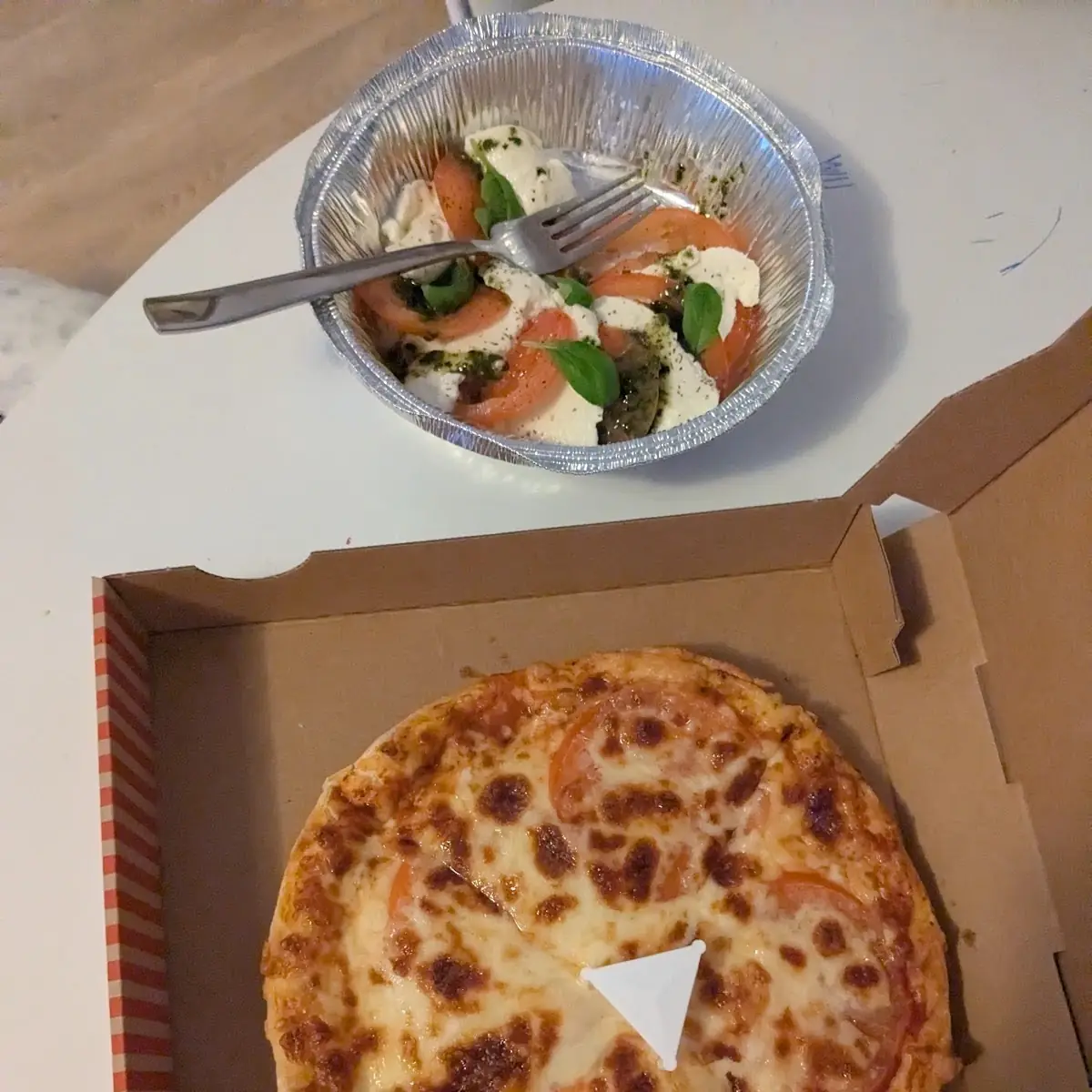Pizza Mozzarella