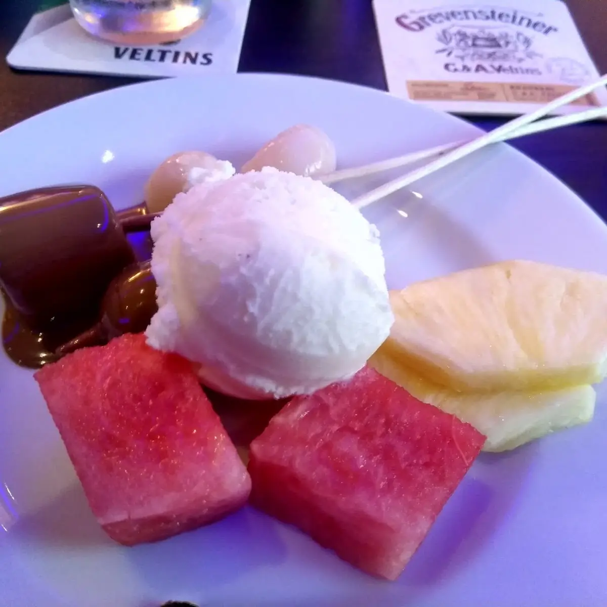 Eis Und Obst
