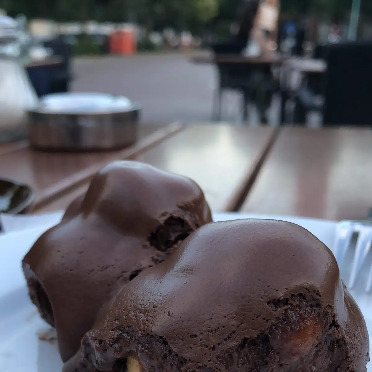 Profiterole, Moccas