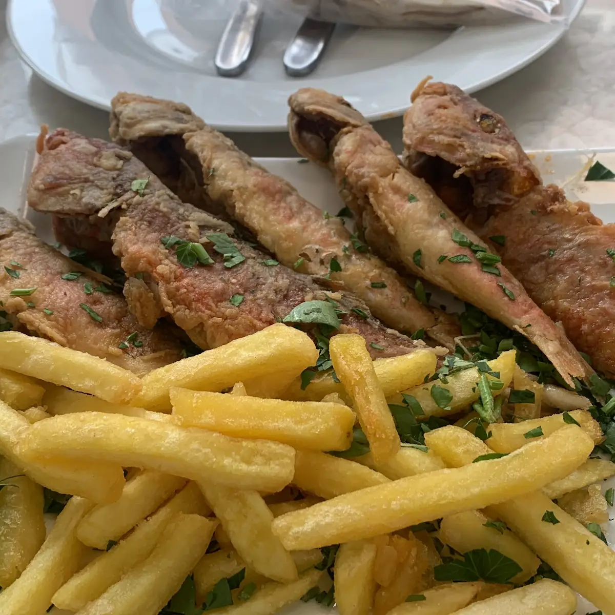 Sultan Ibrahim Paniert, Fischland Restaurant