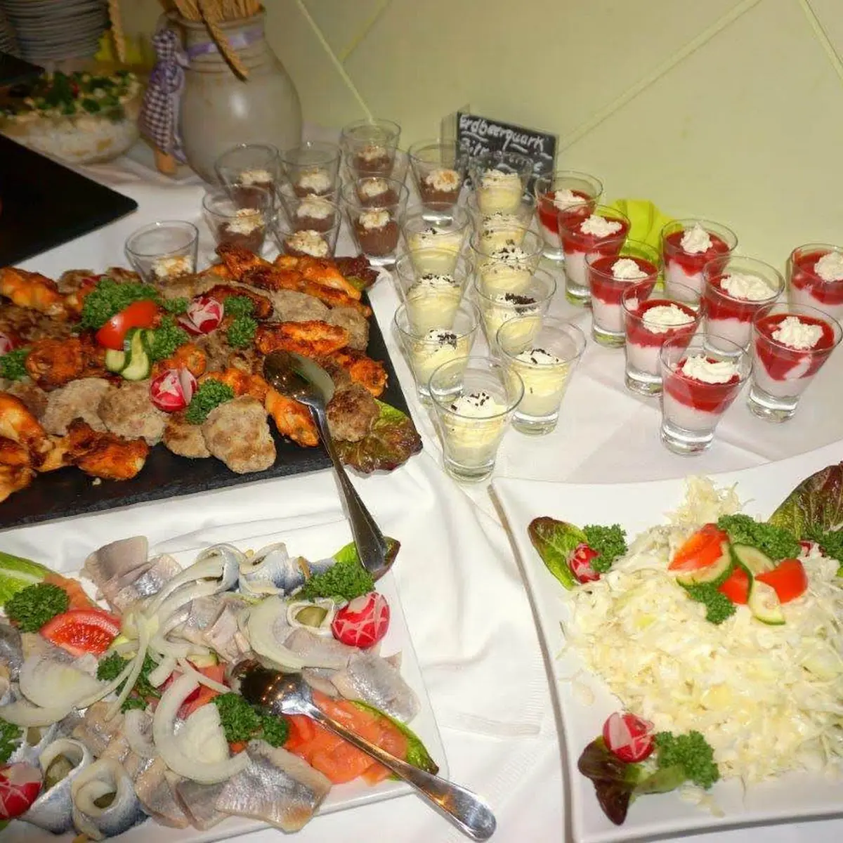 Smörgåsbord, Gaststätte zum Nußbaum