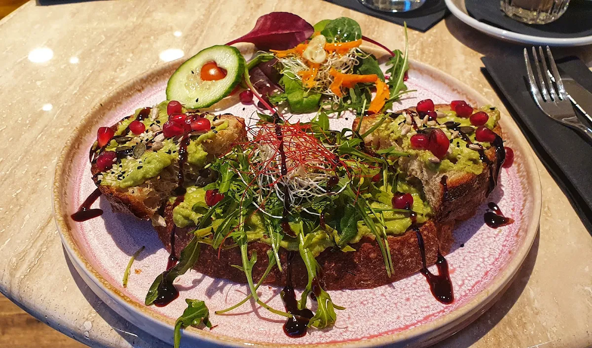 Smashed Avocdo Bread